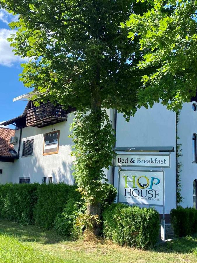 Hop House Garni Hotel Postojna Exterior photo